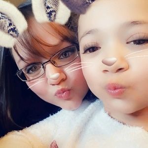 Meet your Posher, Leaha